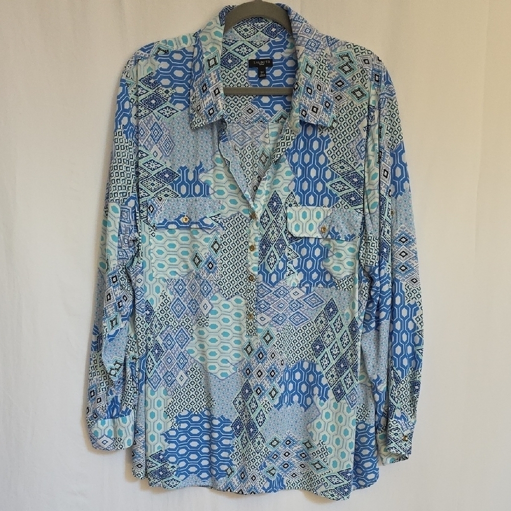 Talbots Blue & White Geometric Print Blouse. Size 2X
